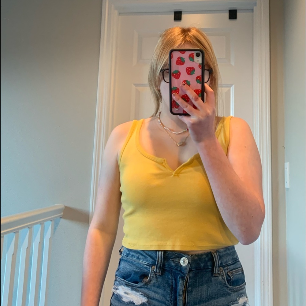 brandy melville tank top